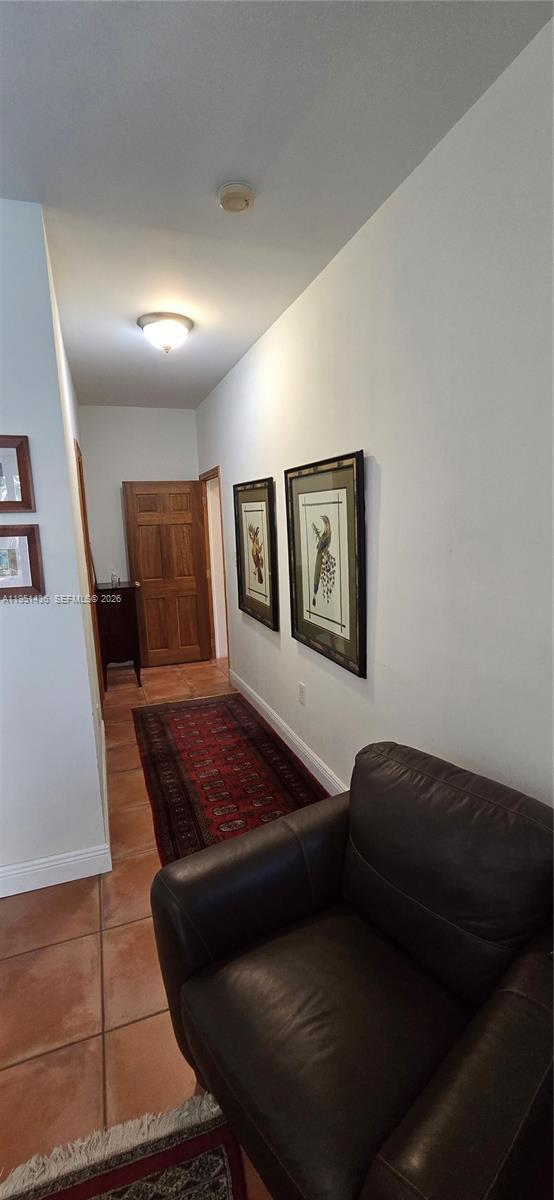 Building Photo - 4317 SW 62nd Ave