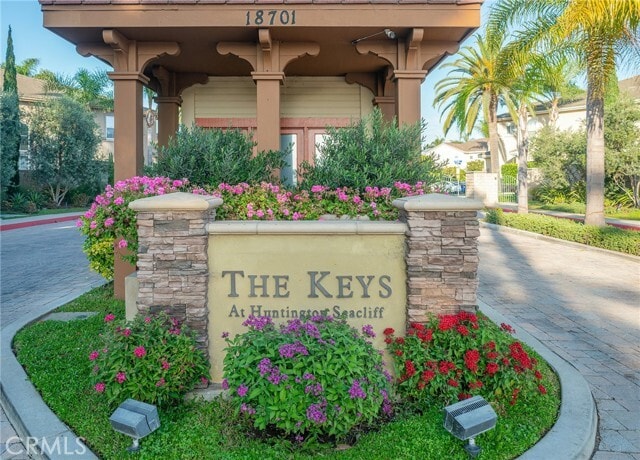 Building Photo - 18671 Park Ridge Ln