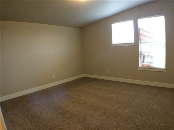 Building Photo - 63166-63166 NE Meridian Pl