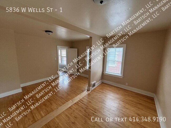 Building Photo - 5836 W Wells St