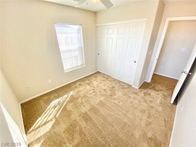 Building Photo - 8569 Rhamus Ct