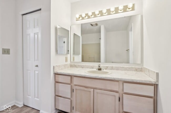 Building Photo - 5344 Arbor Creek Dr