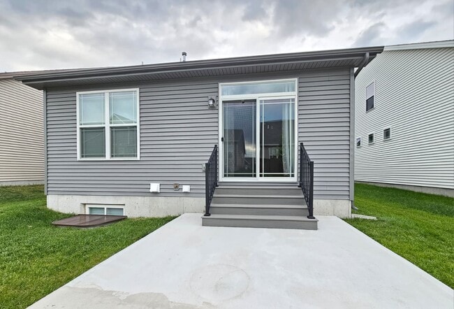 Building Photo - 9039 Camino Trl