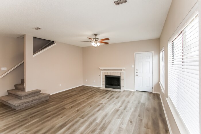 Building Photo - 2509 Brooke Trail