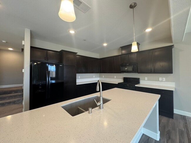 Building Photo - South Reno Condo with Gorgeous Views of Si...