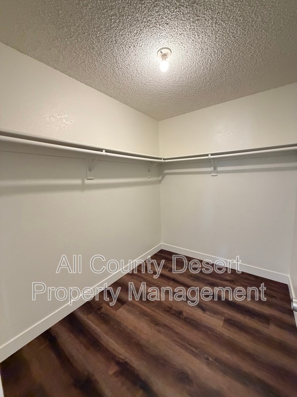 Building Photo - 32525 Canyon Vista Rd