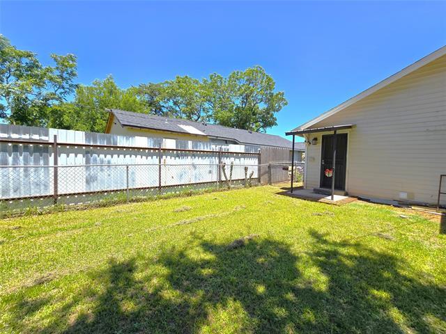 Building Photo - 508 N Lamar St