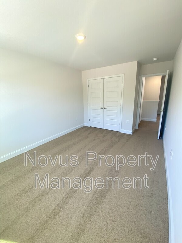 Building Photo - 210 Laney Dr