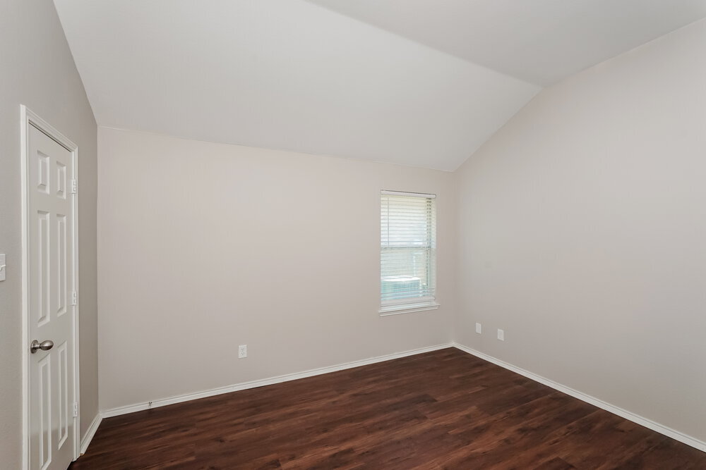 Building Photo - 7617 Rainbow Creek Dr