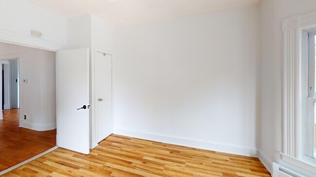 Building Photo - 26 A St