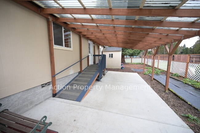 Building Photo - 3 bed 2 bath home in Monterra, a 55+ community between Sequim and Port Angeles