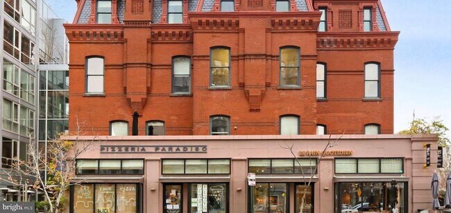 Building Photo - 2121 N St NW