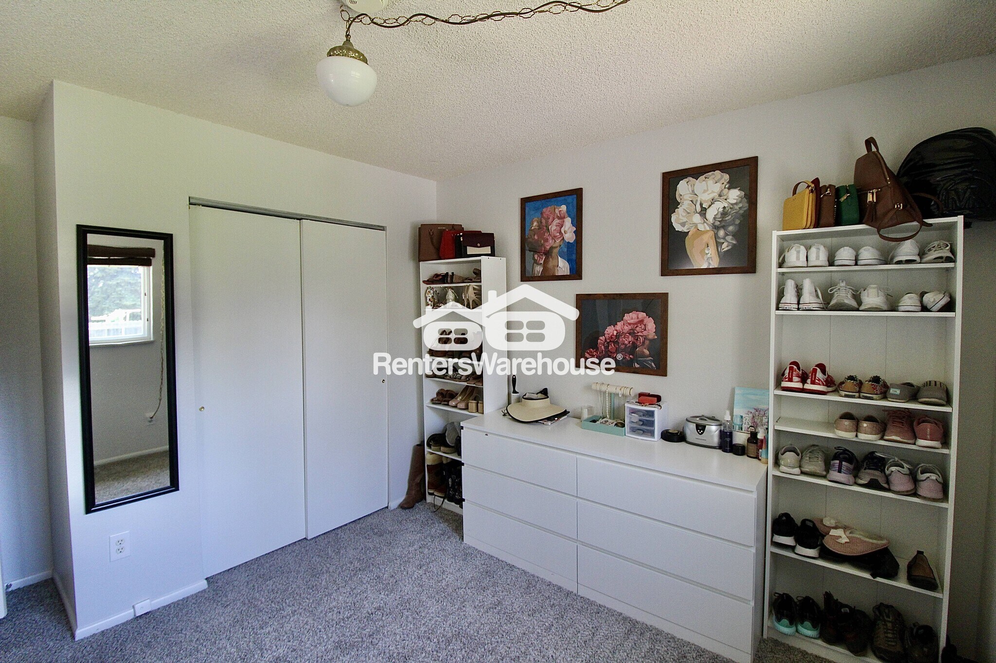 Building Photo - 11025 Dahlia Ct