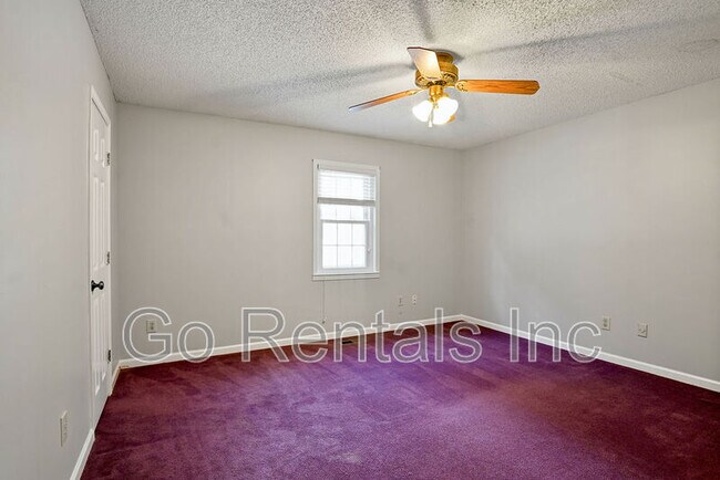 Building Photo - 4601 Little River Rd
