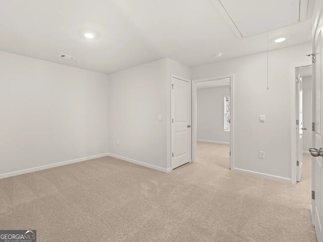 Building Photo - 50 Rustin Rdg