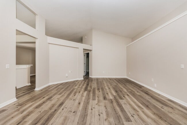 Building Photo - 9042 Egret Cove Cir