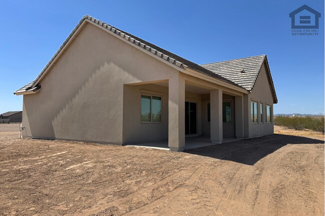 Building Photo - 3bed/2bath Home in North Surprise! Ready for Immediate Move-In! -- NO HOA!