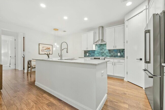 Building Photo - 3118 Corbin Ln