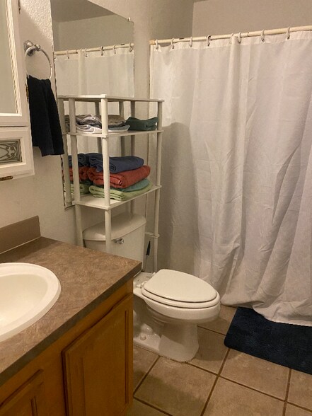 Building Photo - 34401 Ann Black St