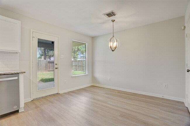 Building Photo - 29562 N Legends Bend Dr