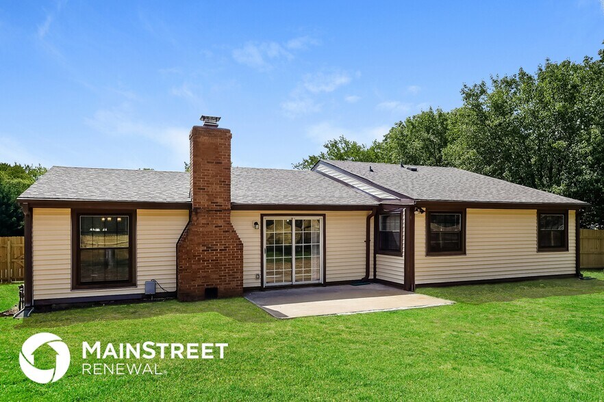 Building Photo - 8116 Ivy Falls Ct