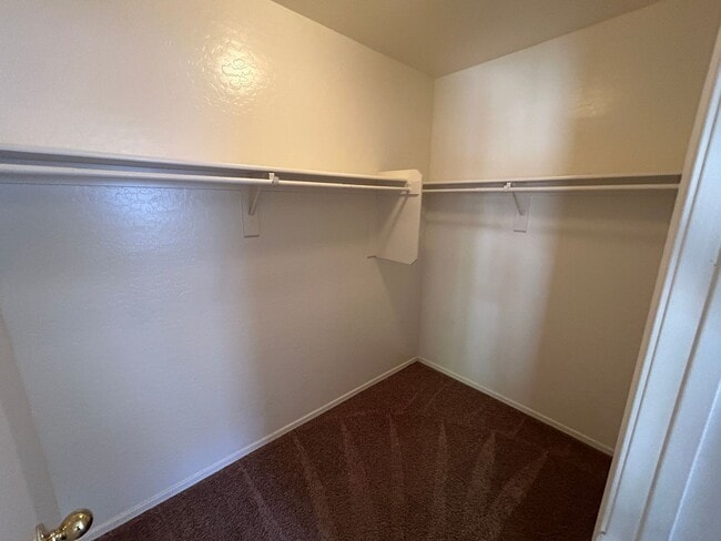 Building Photo - 16152 W Calavar Rd