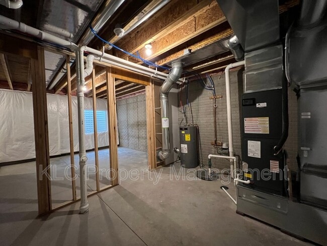 Building Photo - 1953 S Warrior Ln