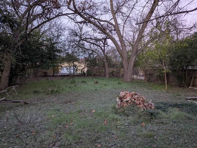 Building Photo - 205 N Wood St