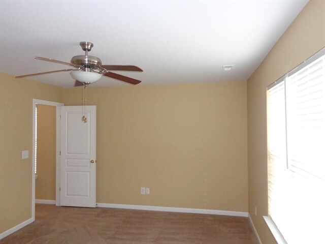 Building Photo - 9002 Glenashley Dr