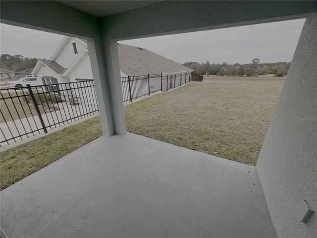 Building Photo - 481 W Rexford Dr