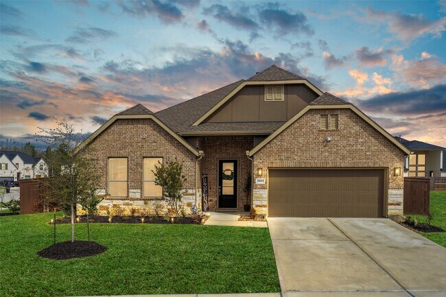Building Photo - 29003 Spicewood Vly Dr
