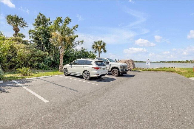 Building Photo - 2100 N Peninsula Ave