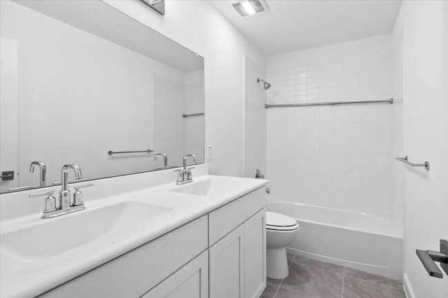Building Photo - 107 Walnut Hl Ct