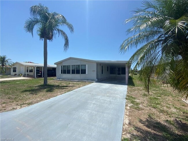 Primary Photo - 26380 New Orleans Dr