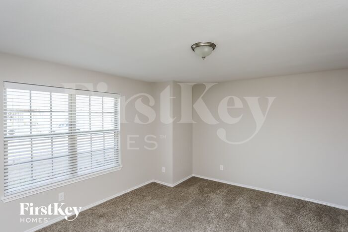 Building Photo - 206 Plantation Dr