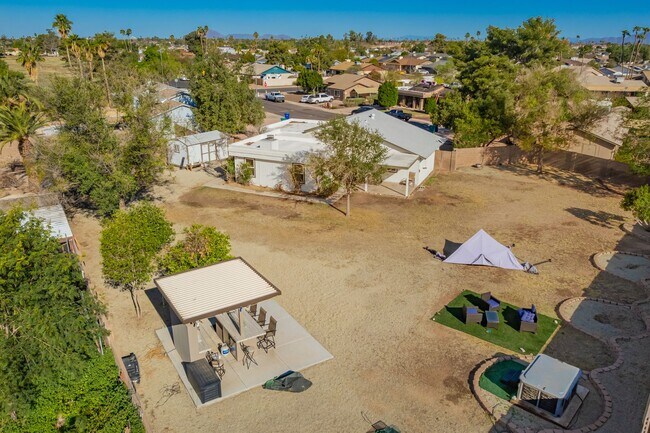 Building Photo - 2321 E Enid Cir