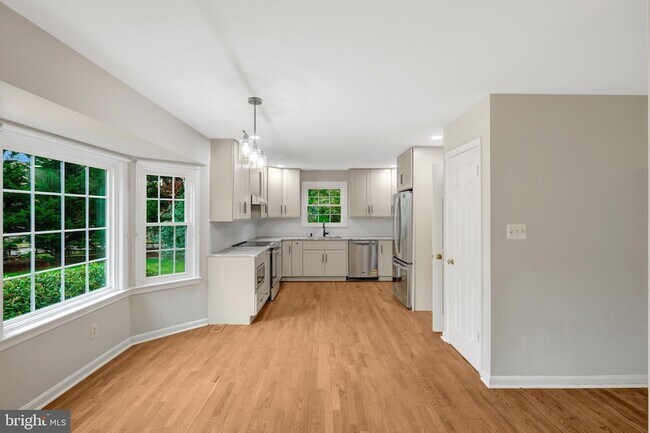 Building Photo - 2219 Cedar Mill Ct