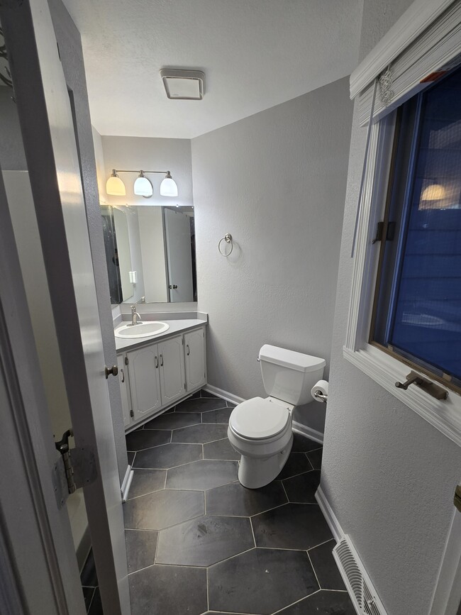 Building Photo - 3601 15th Ave