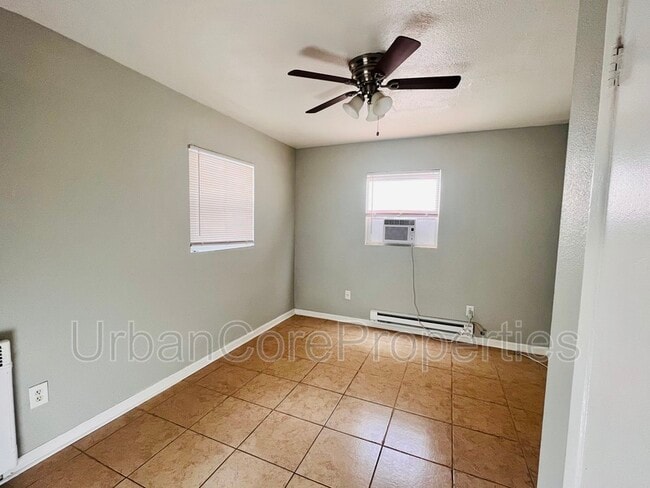 Building Photo - 232 4th St N