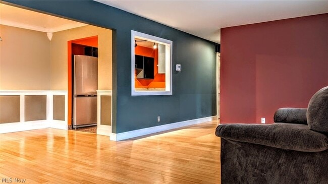 Building Photo - 25 Trenton Square