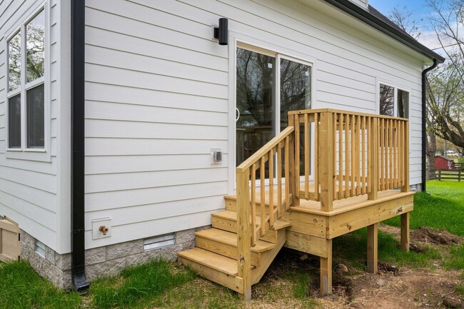 Building Photo - Brand New Build 3 Bedroom Home