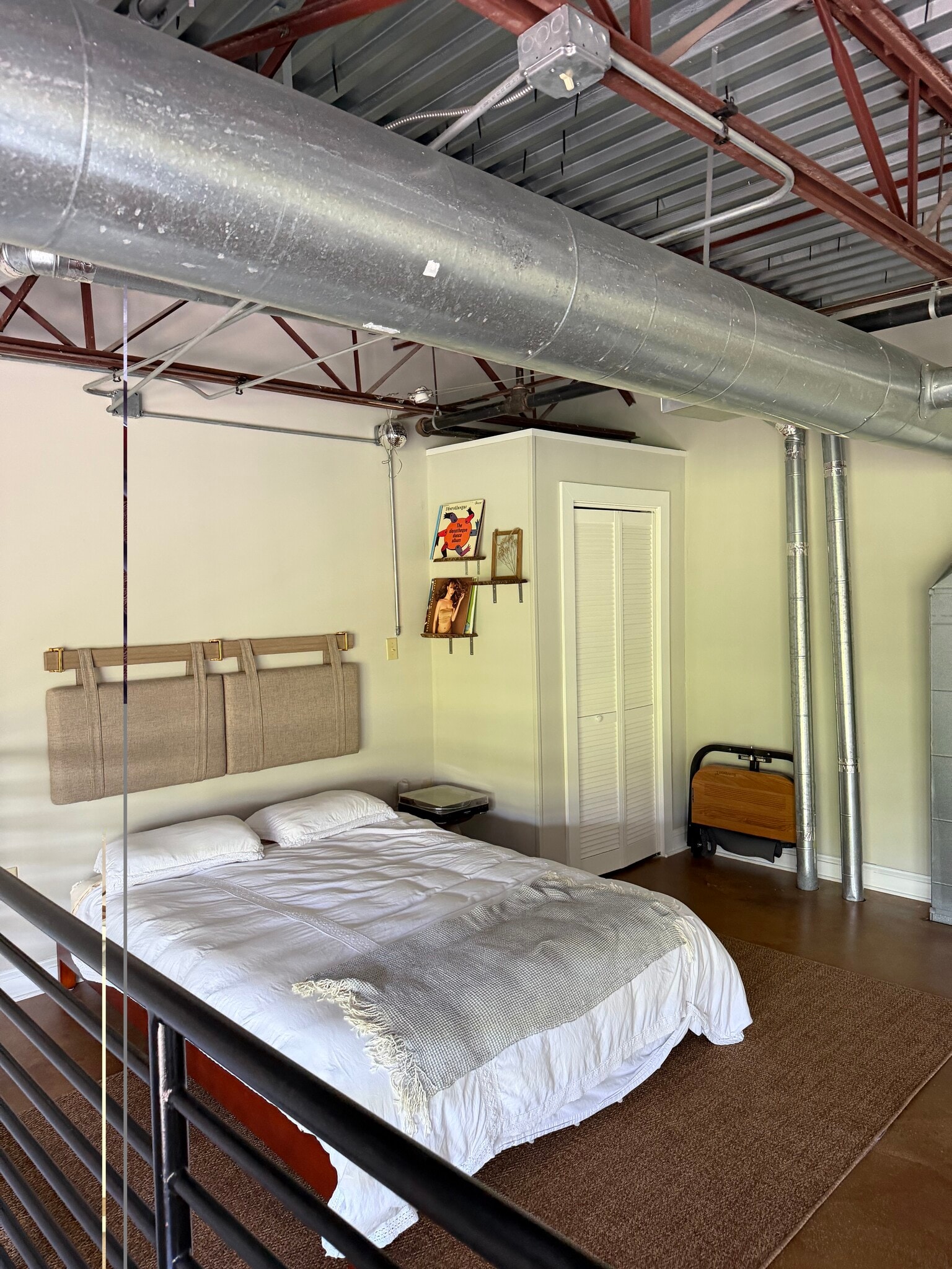 Loft as a guest bedroom - 572 Edgewood Ave NE