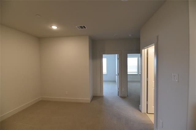 Building Photo - 4525 Lamplights Dr