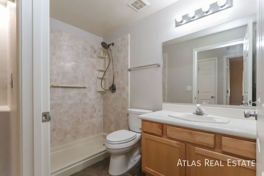 Building Photo - 2498 E Stone Stable Dr