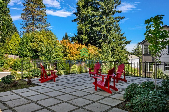 Building Photo - 2 BED & 2.5 BATH TOWNHOUSE FOR RENT