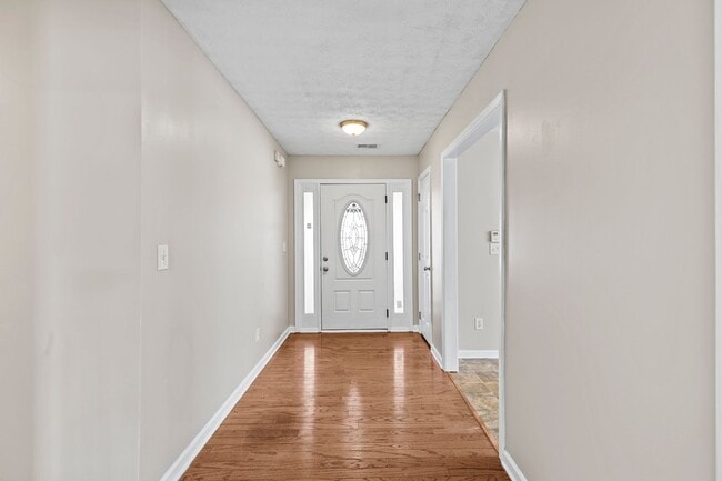 Building Photo - Coming Soon.....Gorgeous 3br 2bath home, beautiful front porch and spacious yard!!