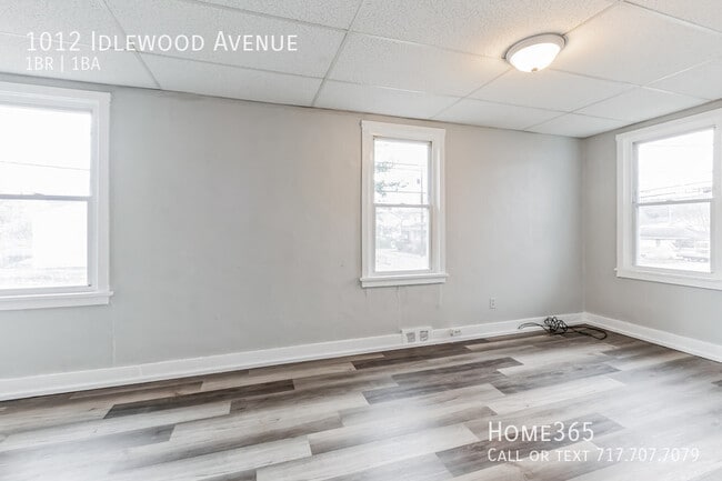 Building Photo - 1012 Idlewood Ave