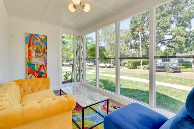 Building Photo - 15 S Lawsona Blvd