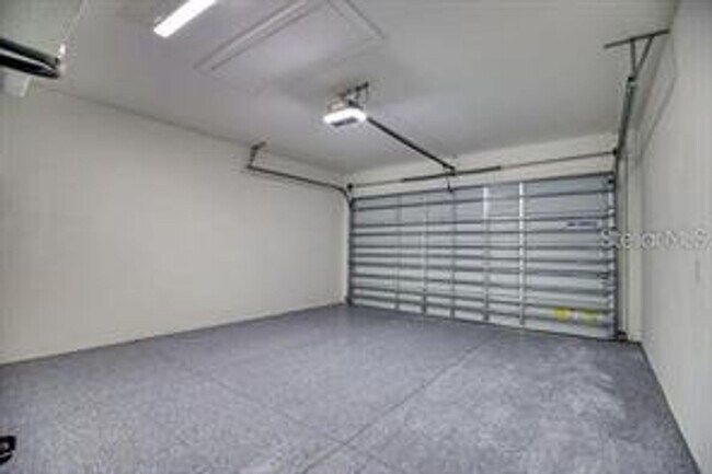 Building Photo - ANNUAL UNFURNISHED RENTAL located in Burnt...