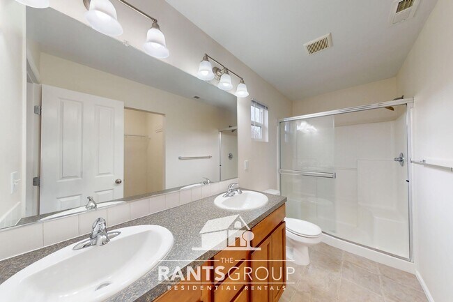 Building Photo - Spacious 4-Bedroom, 2.5-Bath Home with Open Layout in Lacey!